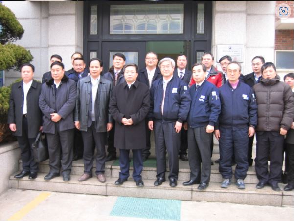 中광시장족자치구 바이써시 대표단 신양금속 방문